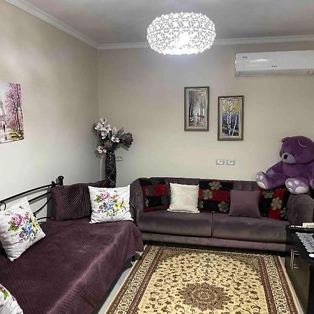 Warm Apartment In The Center Of Tirana City Luaran gambar
